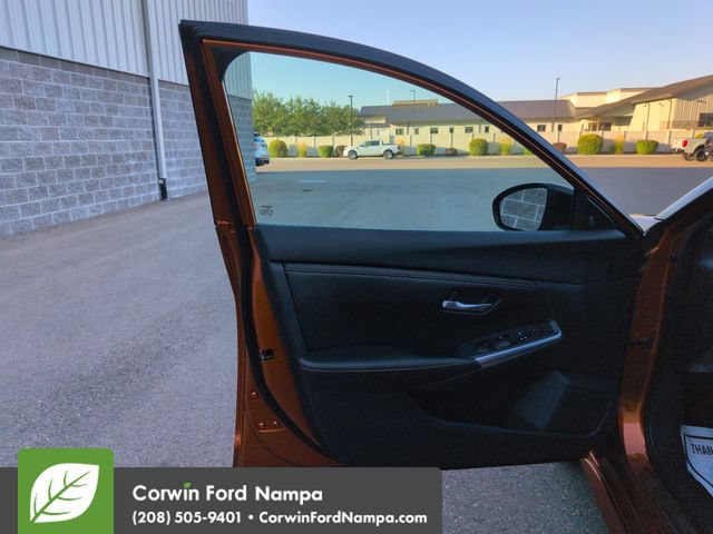 Used 2020 Nissan Sentra SR FWD image 10