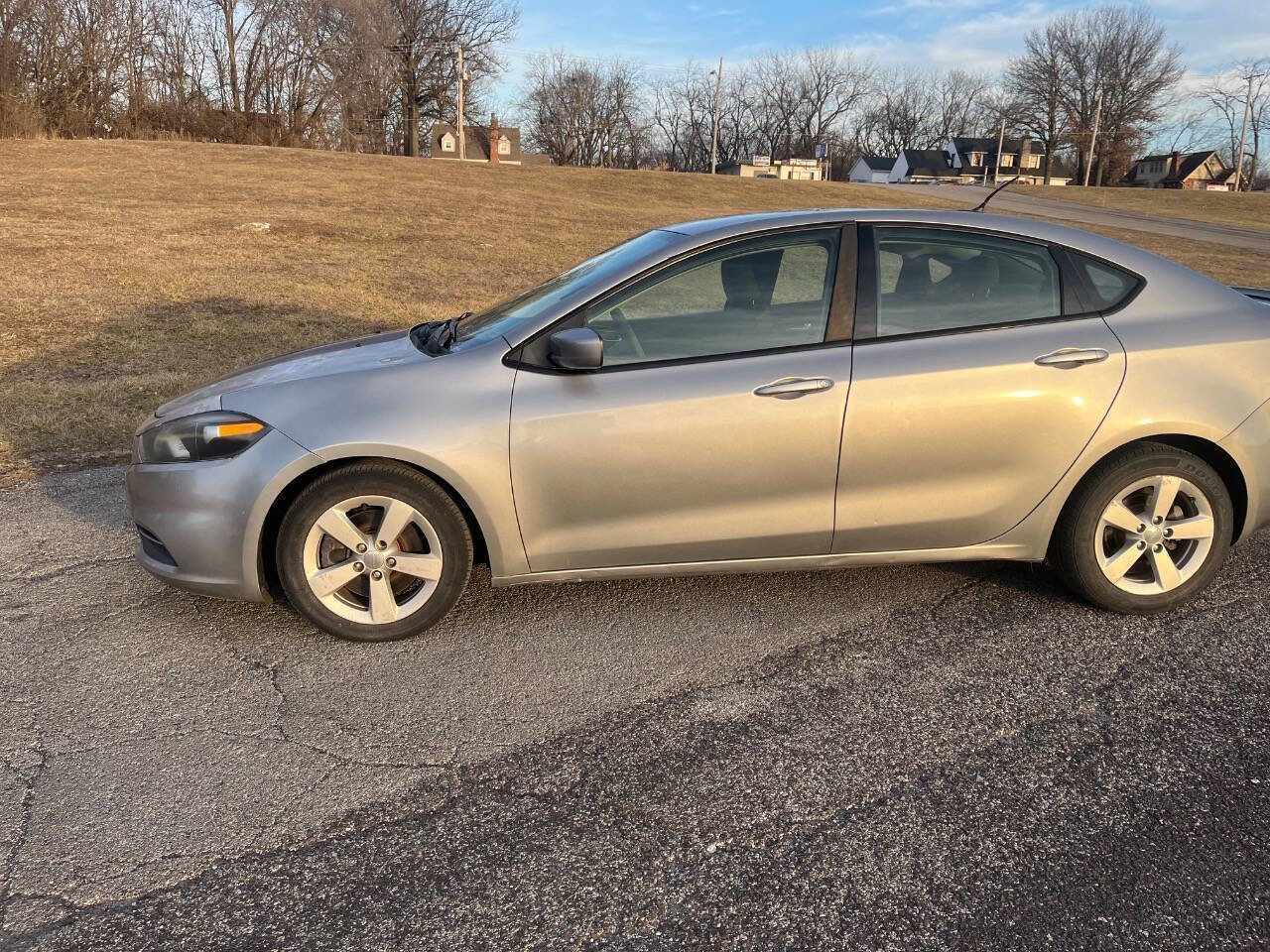 Used 2015 Dodge Dart SXT image 8