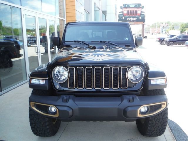 Used 2025 Jeep Gladiator Sport AWD/4WD image 19