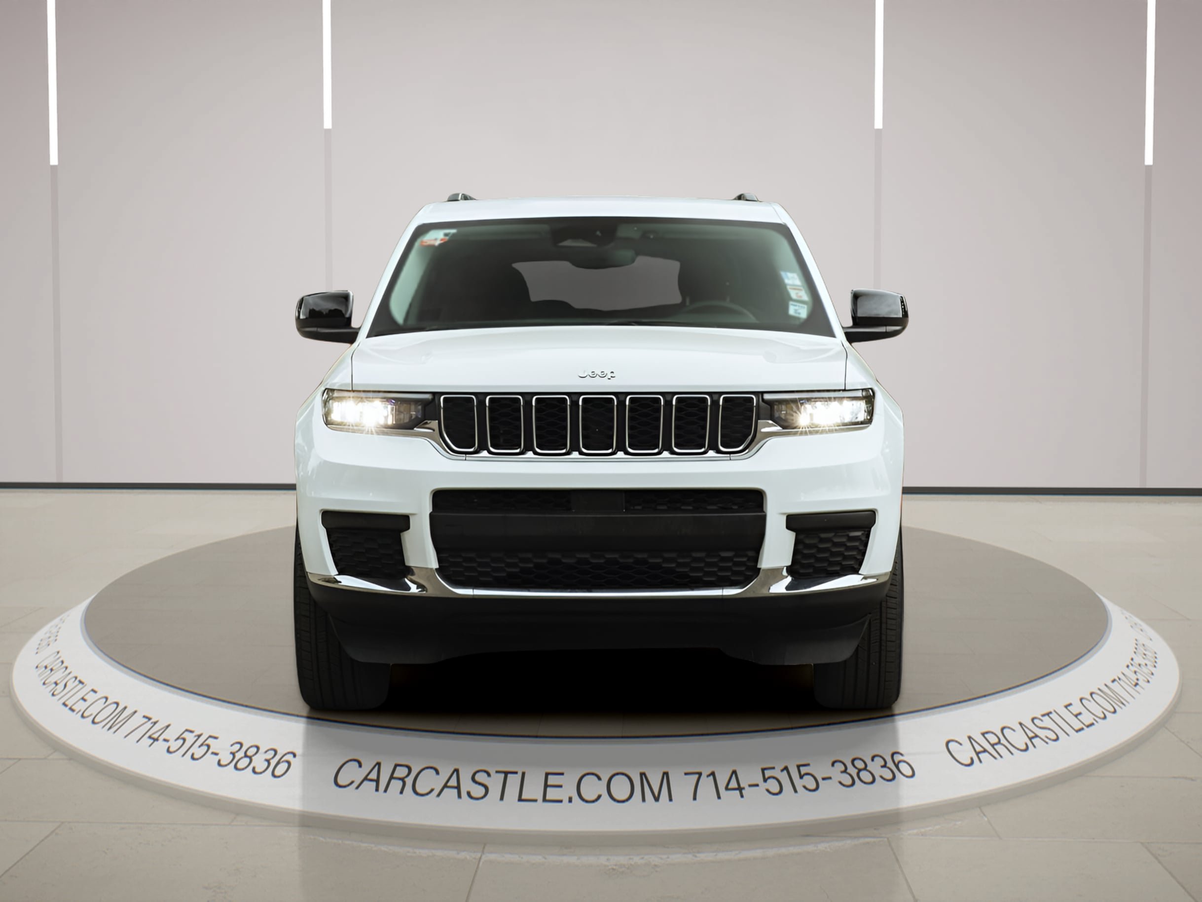Used 2023 Jeep Grand Cherokee L Laredo AWD/4WD image 5