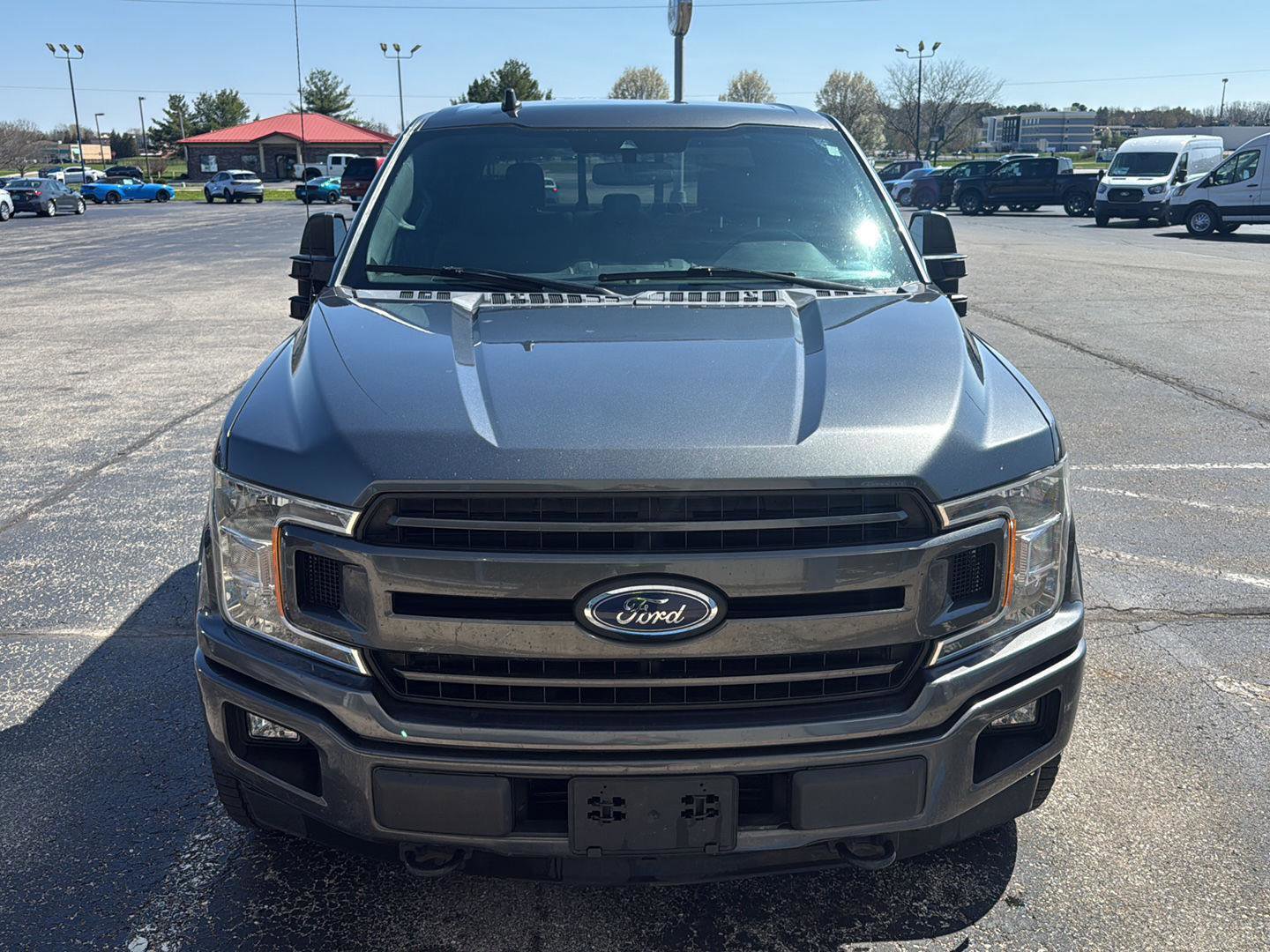 Used 2019 Ford F150 XLT w/ Equipment Group 302A Luxury image 3