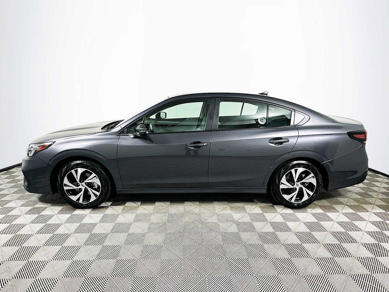 Certified 2025 Subaru Legacy Premium w/ Popular Package #1A image 4