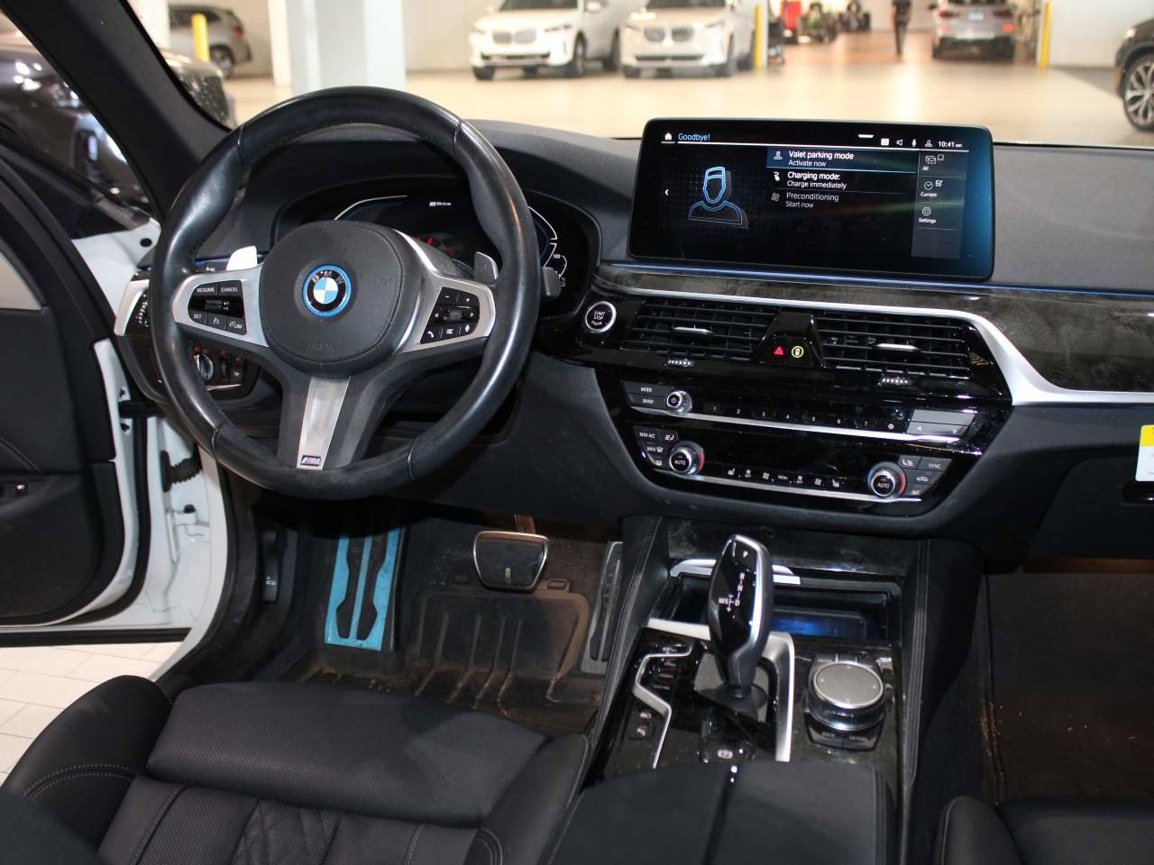 Certified 2023 BMW 530e w/ M Sport Package image 14