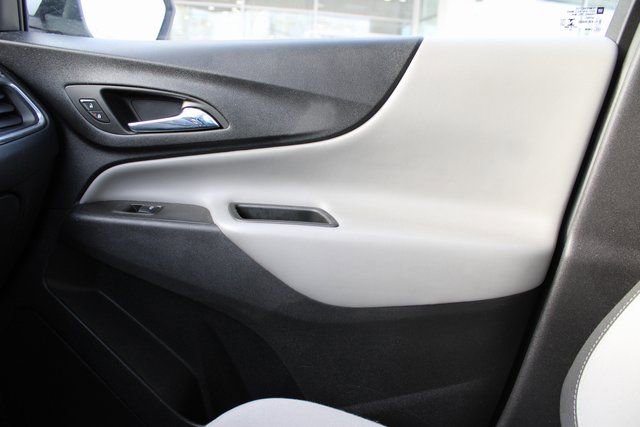Used 2021 Chevrolet Equinox LT w/ Driver Convenience Package image 30
