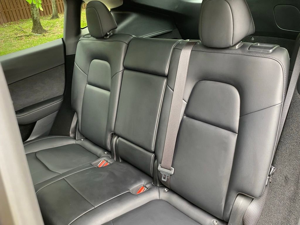 Used 2023 Tesla Model Y 2WD image 38