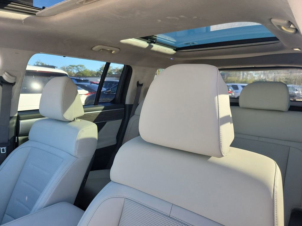 New 2025 Hyundai Santa Fe Calligraphy image 24