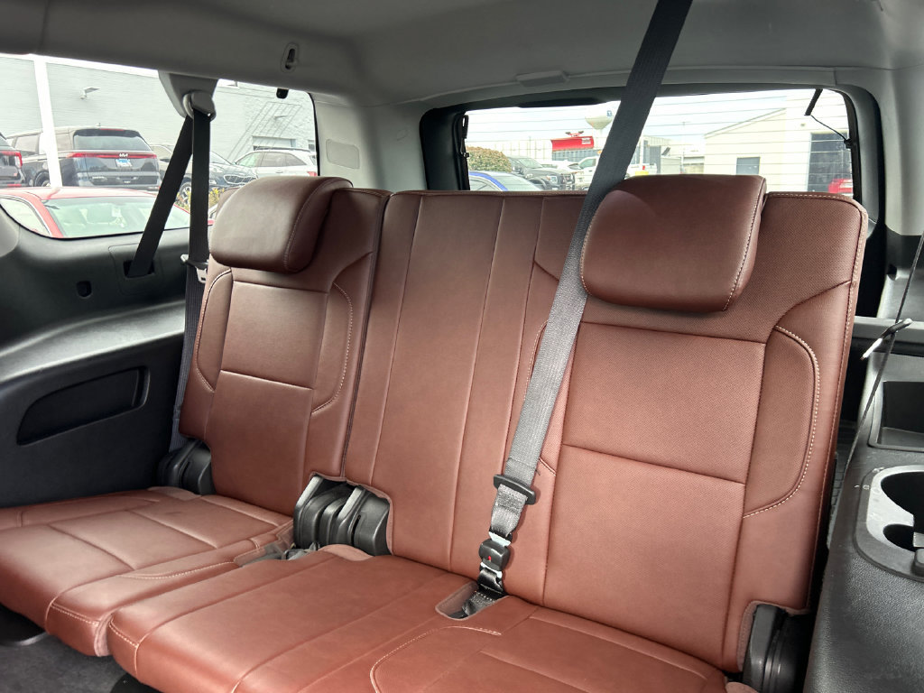 Certified 2020 Chevrolet Suburban Premier w/ Premier Plus Edition AWD/4WD image 34