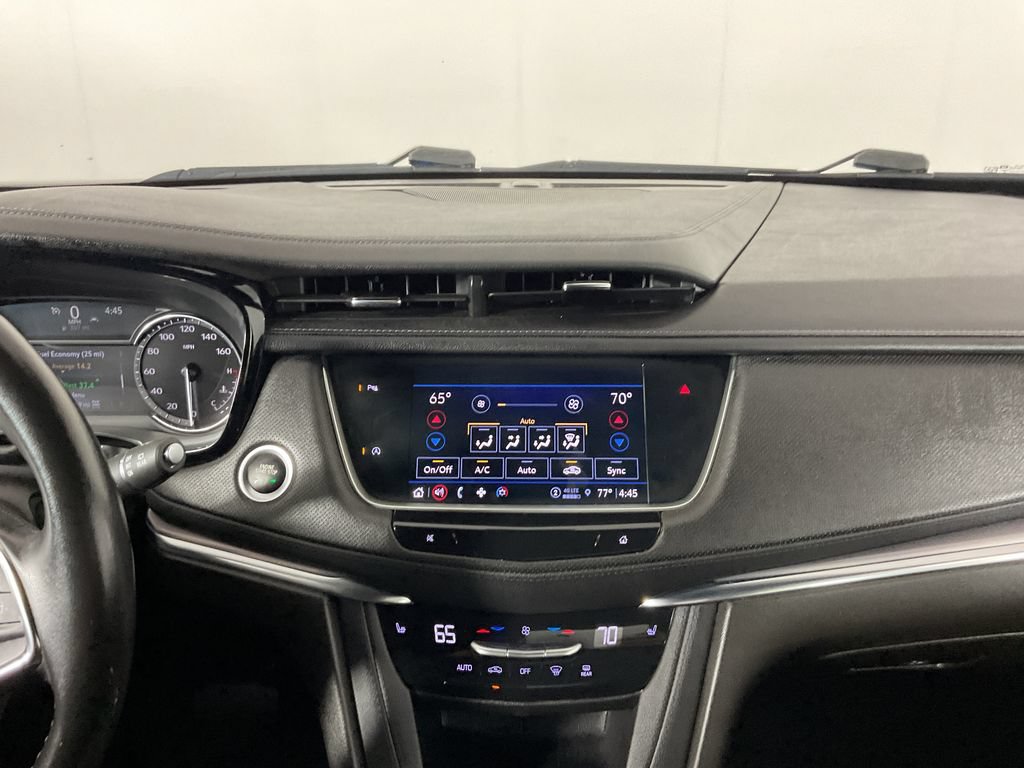 Used 2022 Cadillac XT5 Luxury AWD/4WD image 13