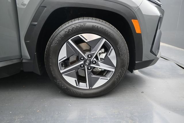 Used 2026 Hyundai Tucson SEL FWD image 16