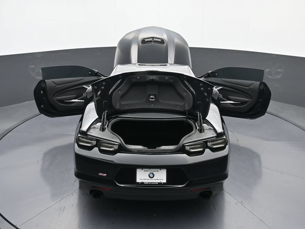 Used 2019 Chevrolet Camaro SS RWD image 40