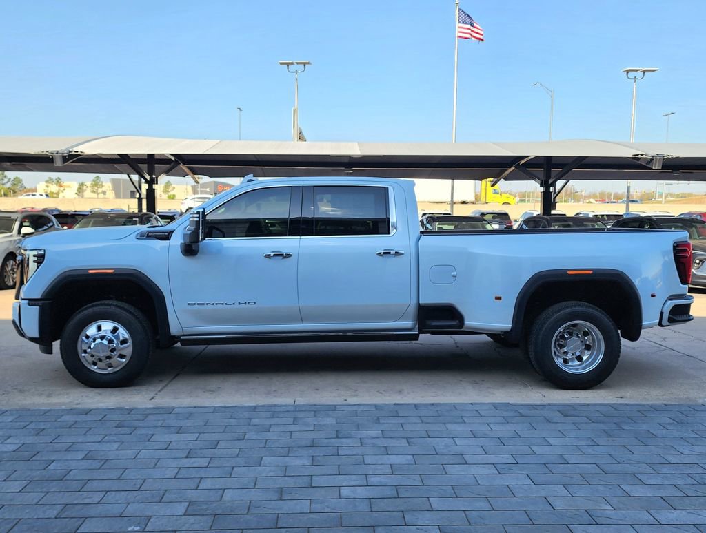 New 2026 GMC Sierra 3500 Denali Ultimate image 6