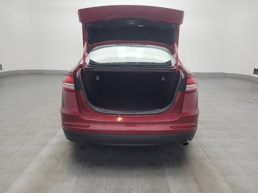 Used 2019 Ford Fusion SE FWD image 29