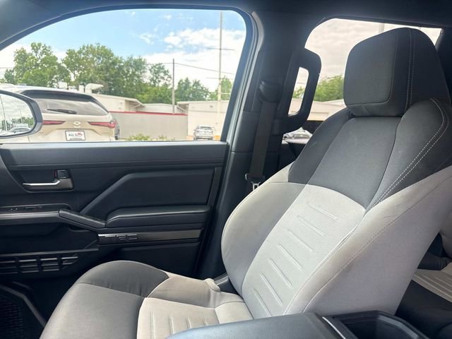 Used 2025 Toyota Tacoma TRD Off-Road image 23