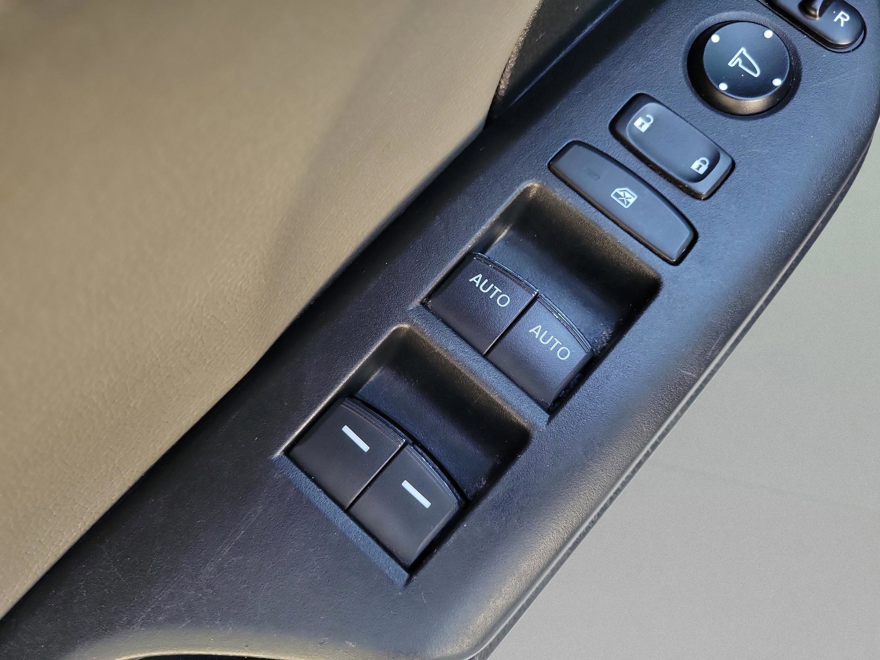 Used 2018 Honda Civic EX-L image 14