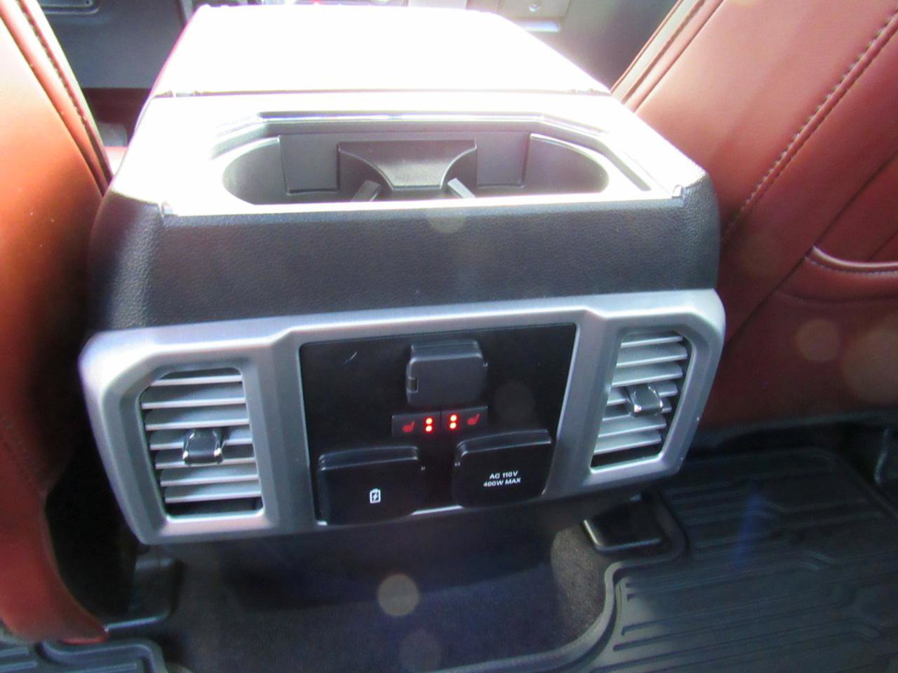 Used 2019 Ford F150 Platinum w/ Equipment Group 701A Luxury image 39