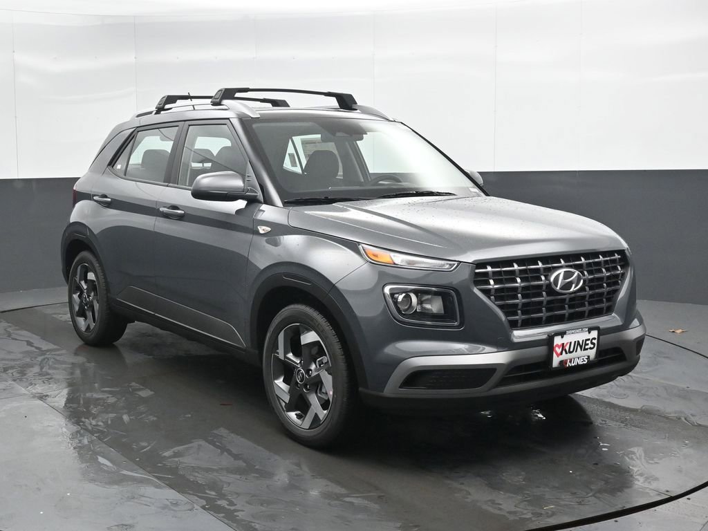 New 2026 Hyundai Venue SEL FWD image 4