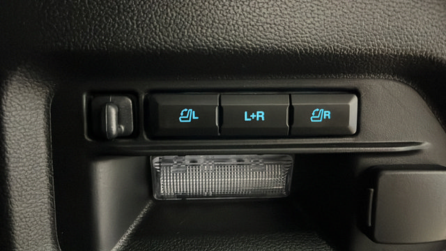 Used 2025 Ford Explorer Platinum w/ LUX Leather Package AWD/4WD image 31
