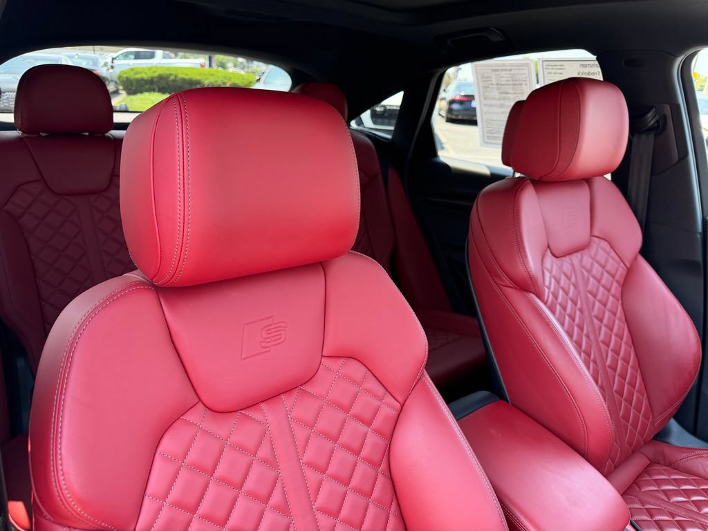 Certified 2023 Audi SQ5 Premium Plus w/ Premium Plus Package AWD/4WD image 16