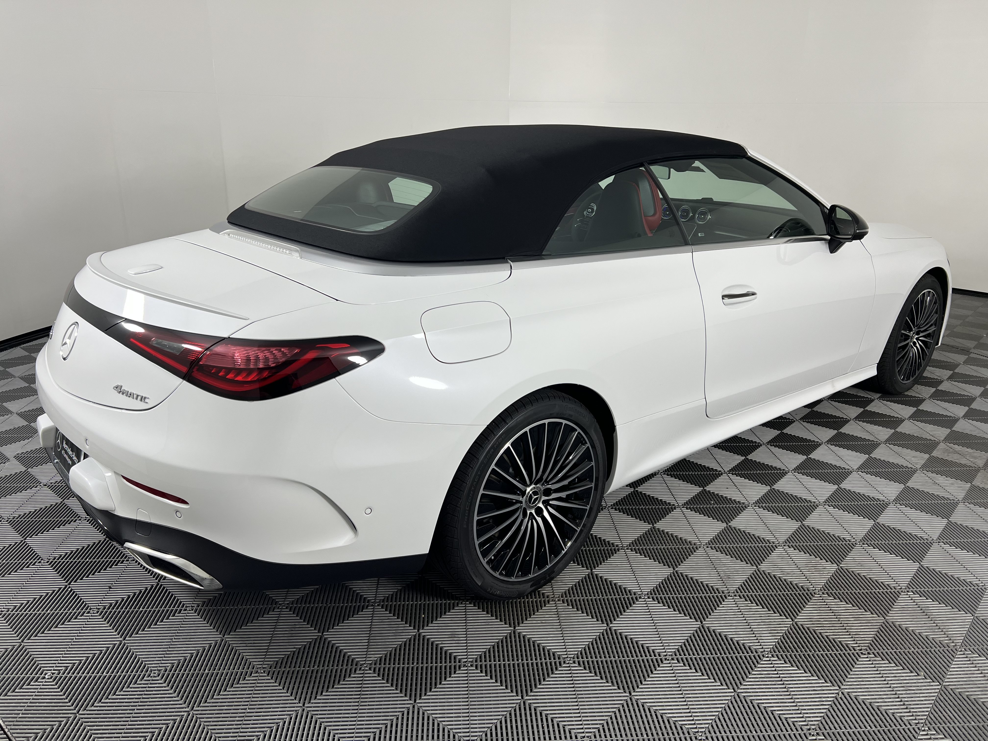 New 2027 Mercedes-Benz CLE 450 4MATIC Cabriolet image 13