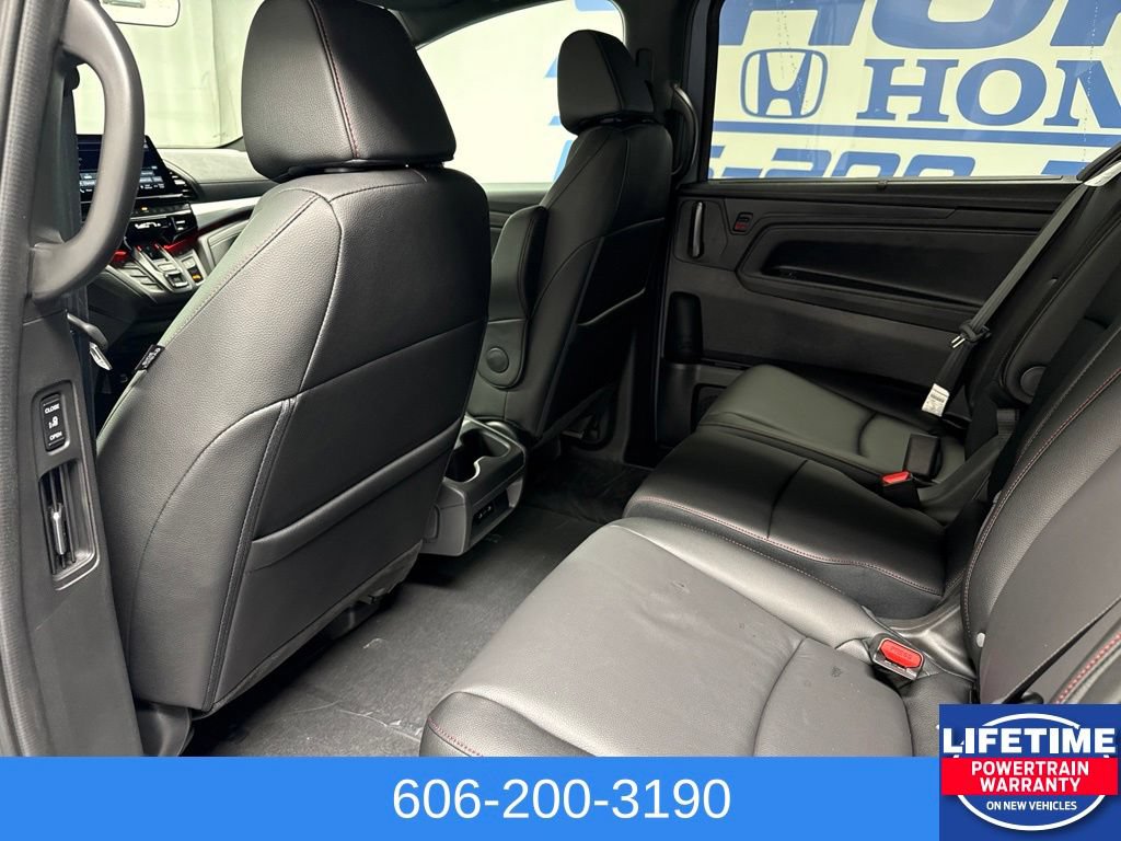 New 2026 Honda Odyssey Sport-L image 16