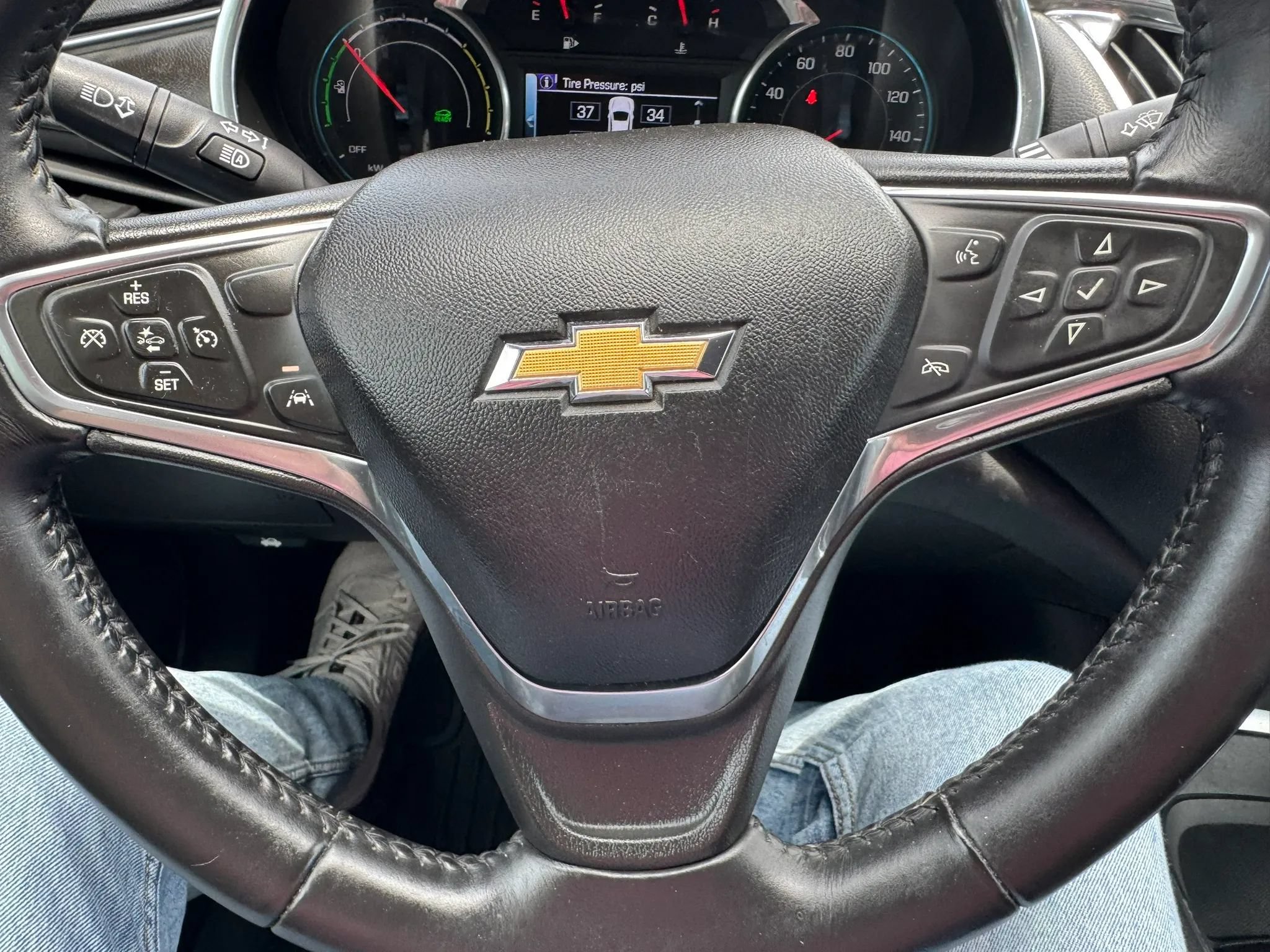 Used 2017 Chevrolet Malibu Hybrid w/ Leather Package FWD image 33