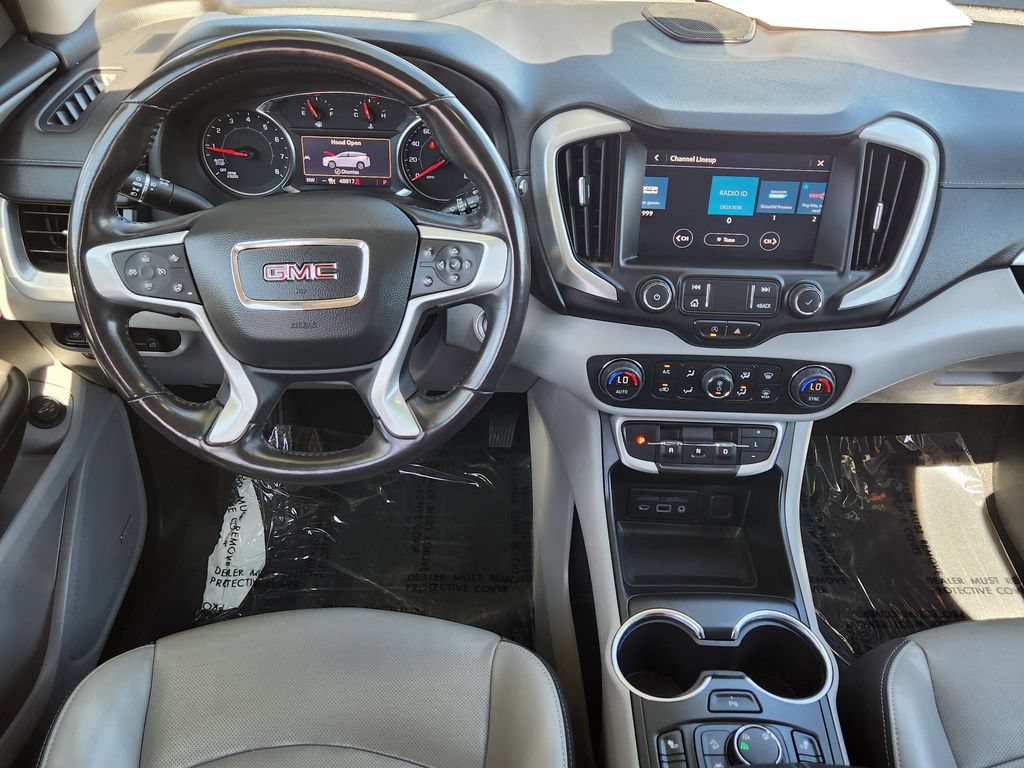 Used 2022 GMC Terrain SLT w/ Infotainment Package II AWD/4WD image 3