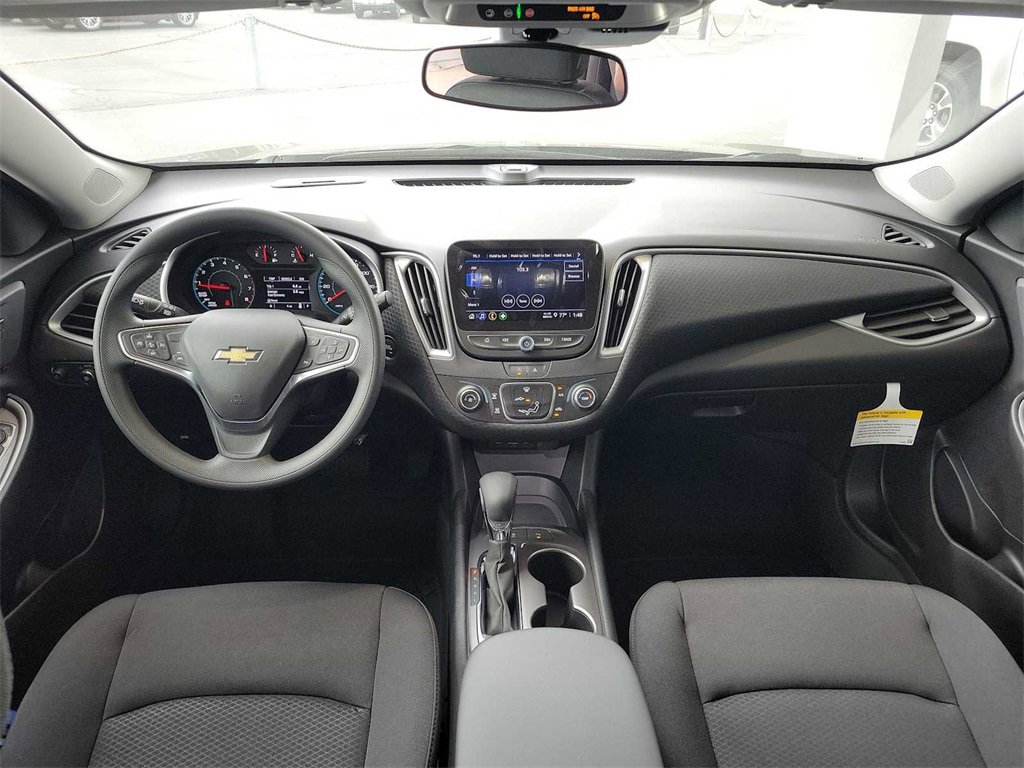New 2025 Chevrolet Malibu LS image 19