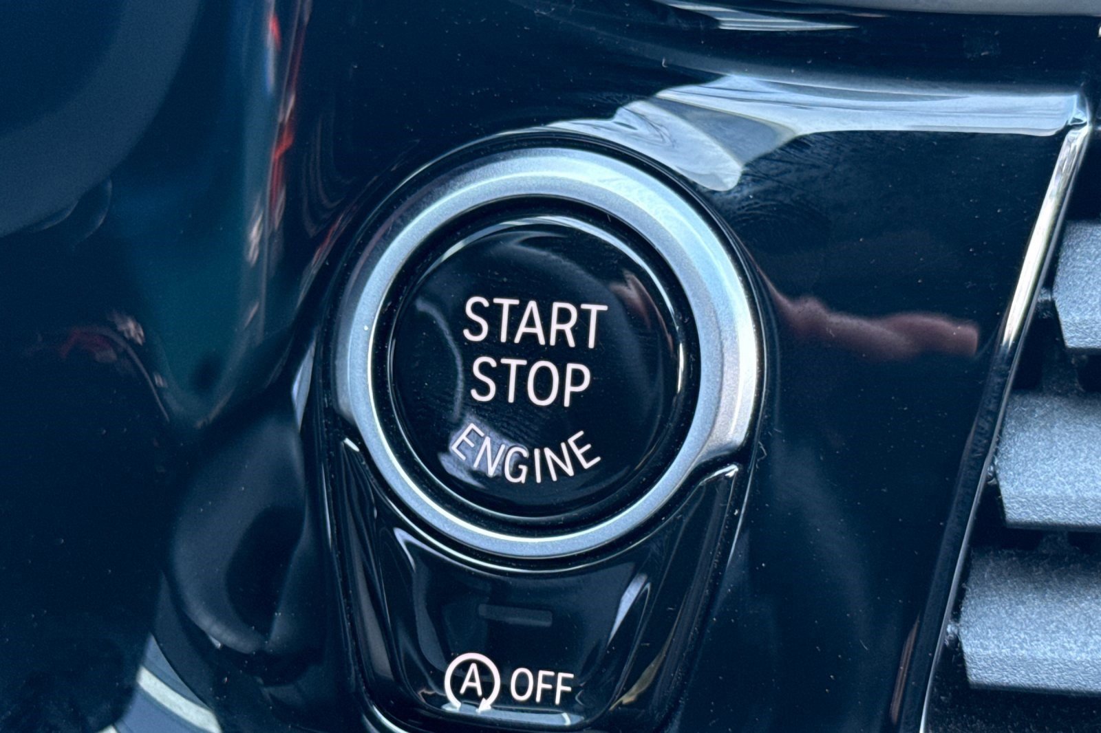 Certified 2023 BMW M550i xDrive image 27