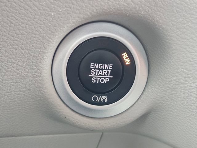 Used 2024 Chrysler Voyager LX FWD image 16