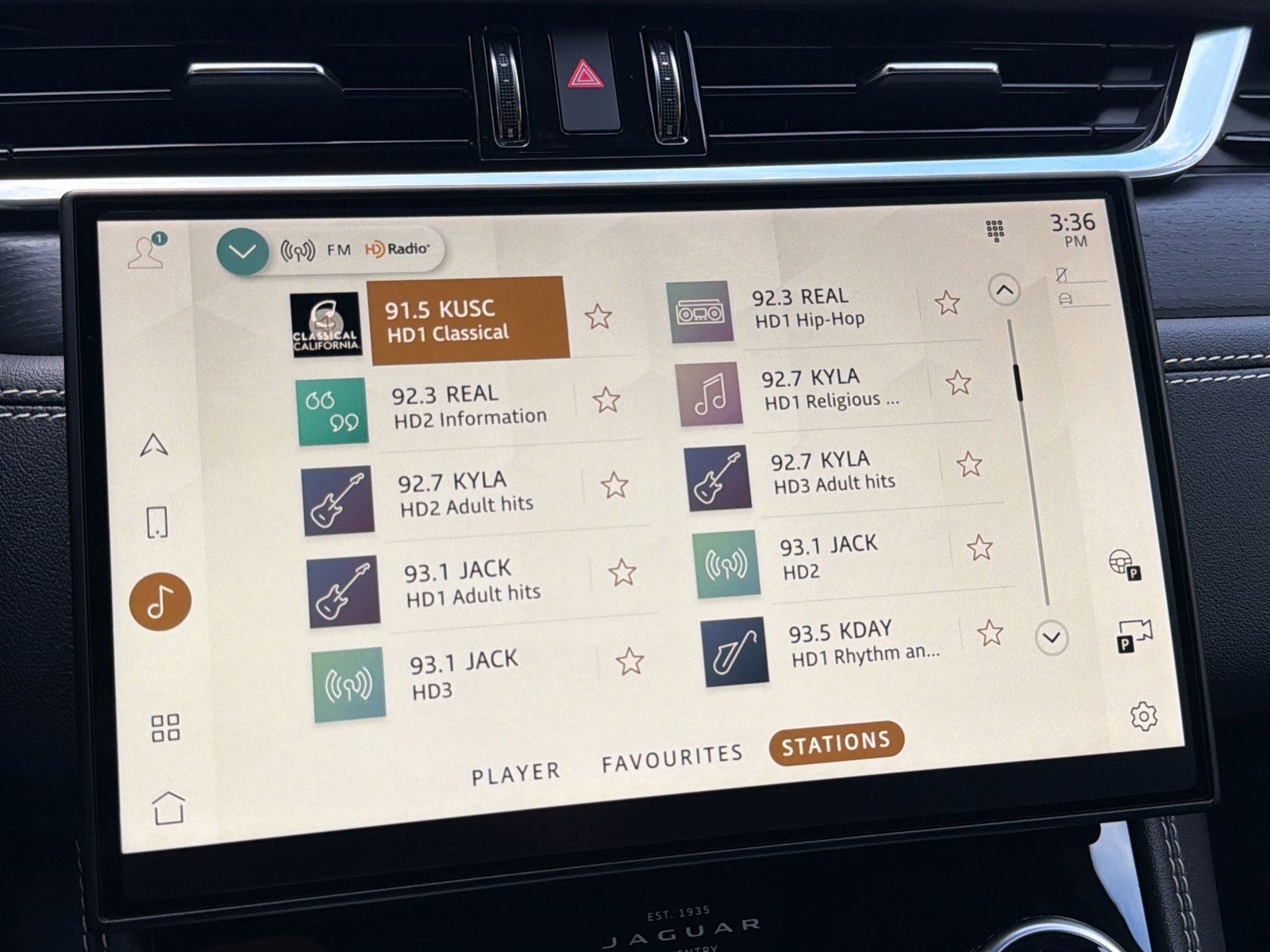 Used 2025 Jaguar F-PACE R-Dynamic S image 24