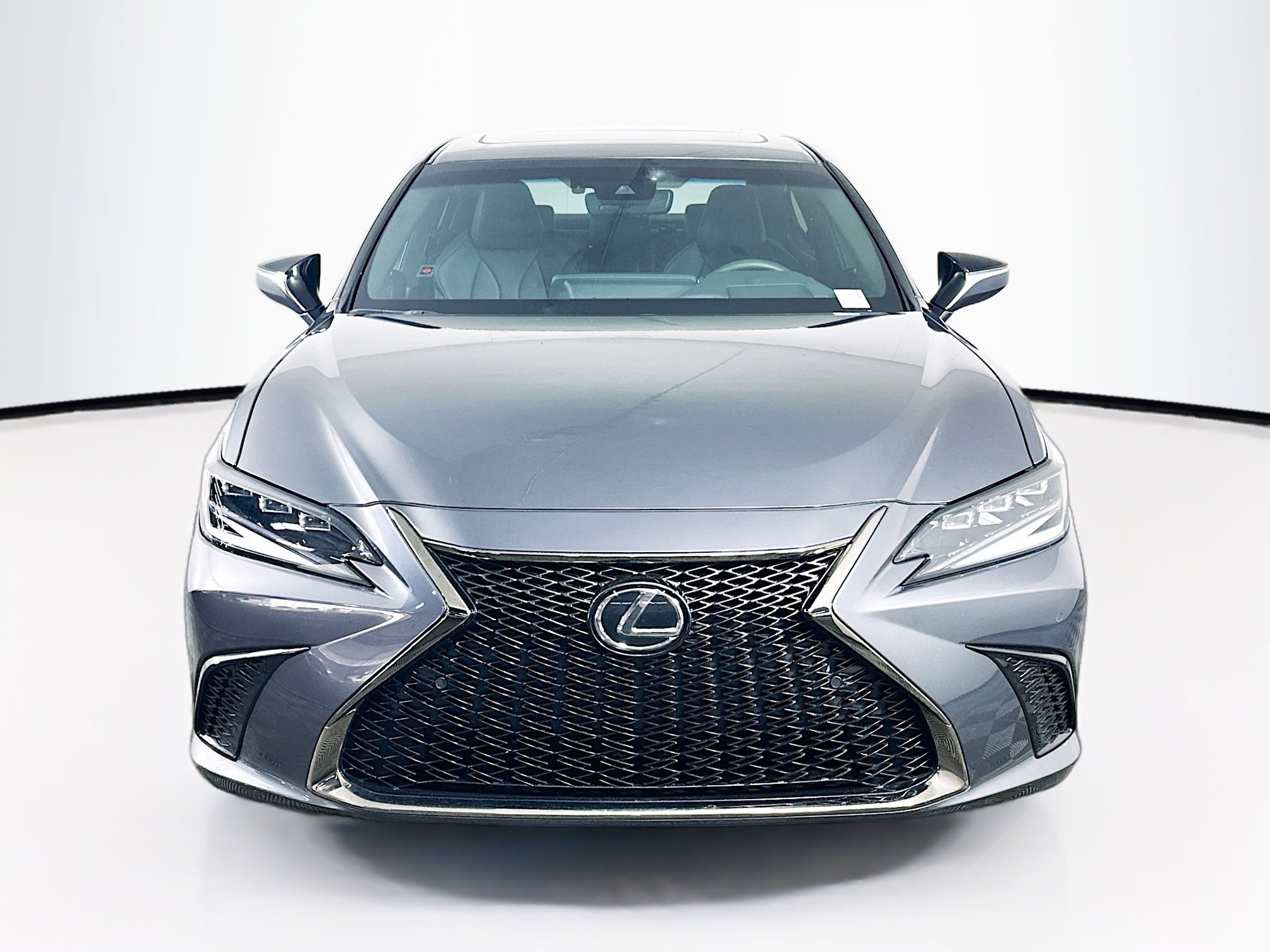 Used 2022 Lexus ES 350 F Sport image 2