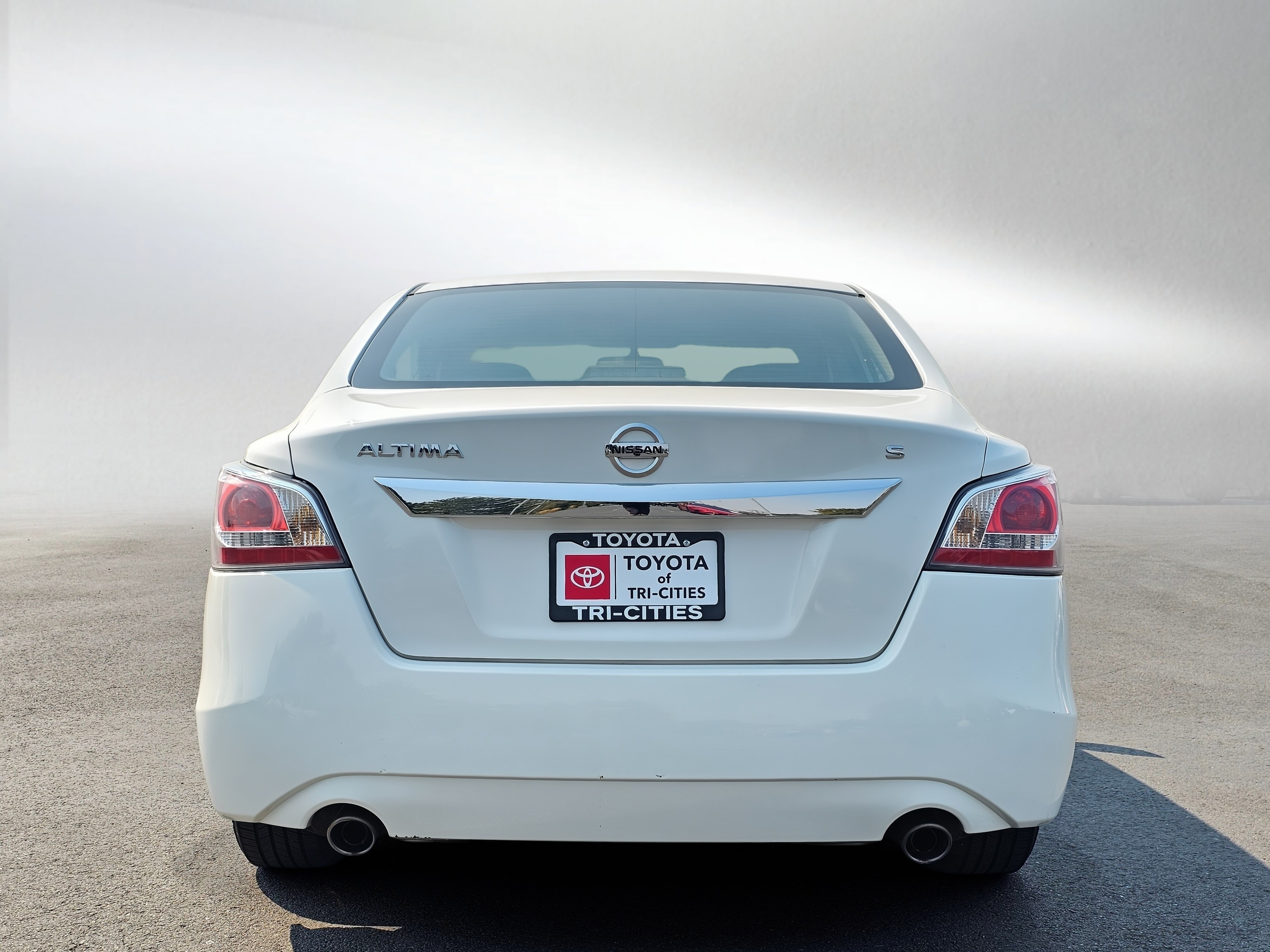 Used 2015 Nissan Altima 2.5 S FWD image 4
