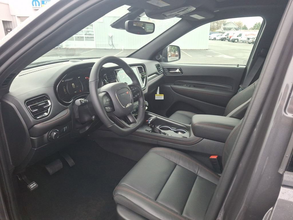 New 2026 Dodge Durango GT image 9