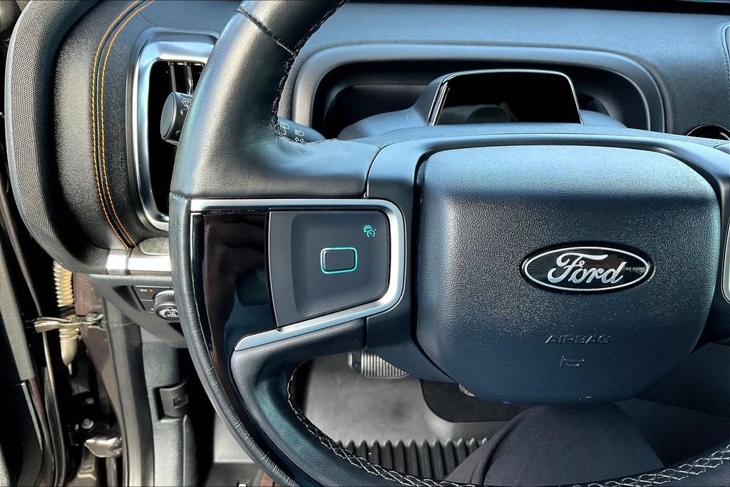 Used 2025 Ford Expedition Tremor AWD/4WD image 11