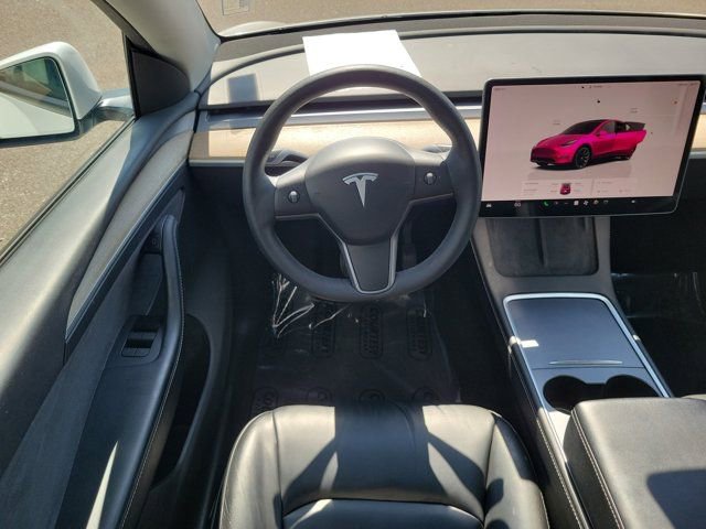 Used 2023 Tesla Model Y Long Range image 14