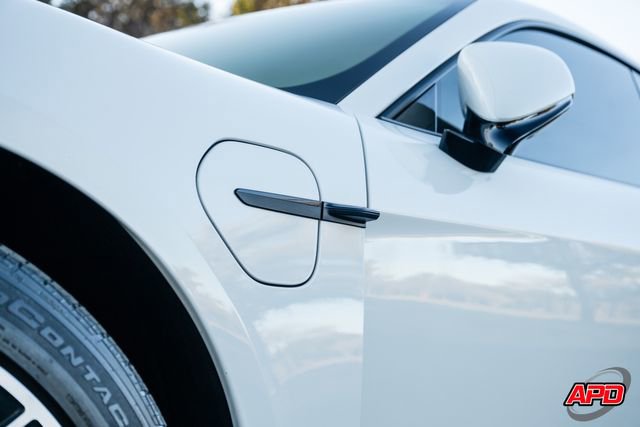 Used 2022 Porsche Taycan image 26