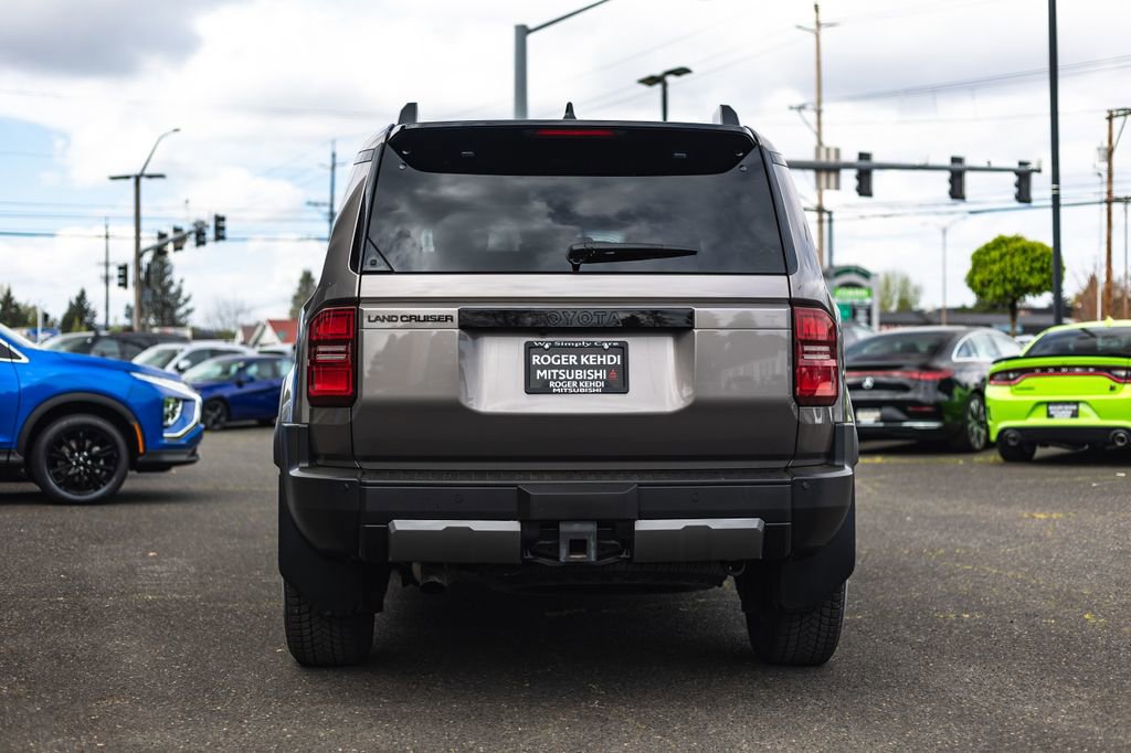 Used 2024 Toyota Land Cruiser AWD/4WD image 10