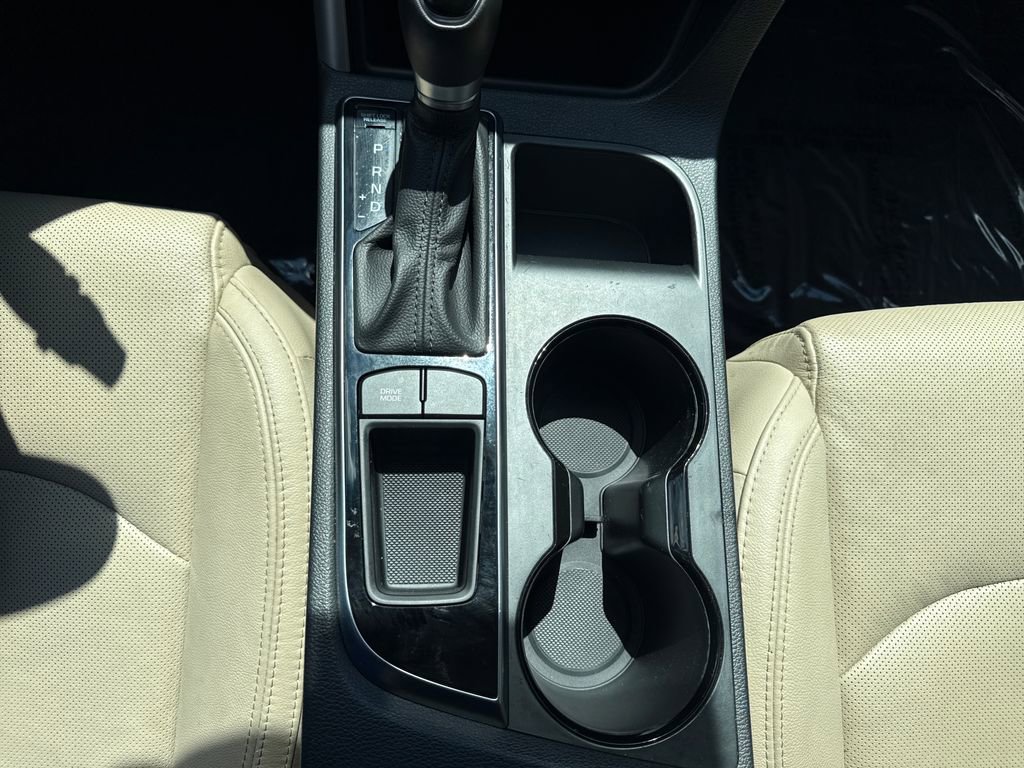 Used 2017 Hyundai Sonata Limited image 22