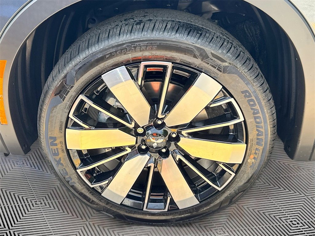 New 2025 Mitsubishi Outlander SE image 34