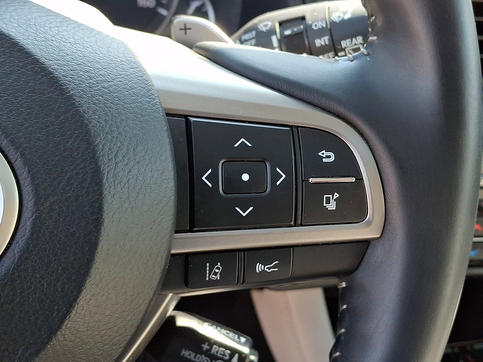 Certified 2020 Lexus RX 350 AWD w/ Premium Package image 24