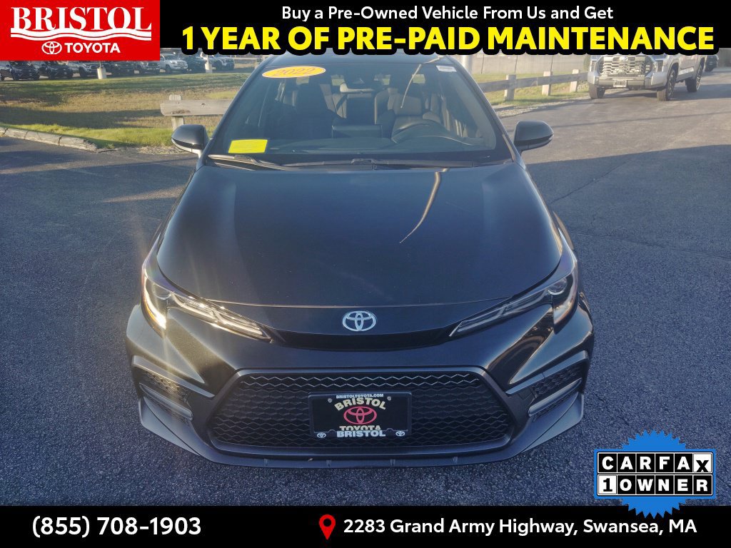 Used 2022 Toyota Corolla SE w/ SE Premium Package FWD image 2