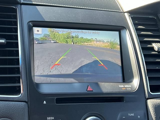 Used 2016 Ford Taurus SHO AWD/4WD image 22