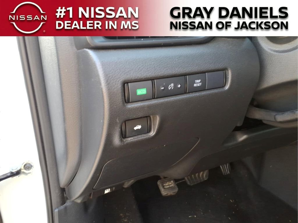 Used 2024 Nissan Sentra S FWD image 12