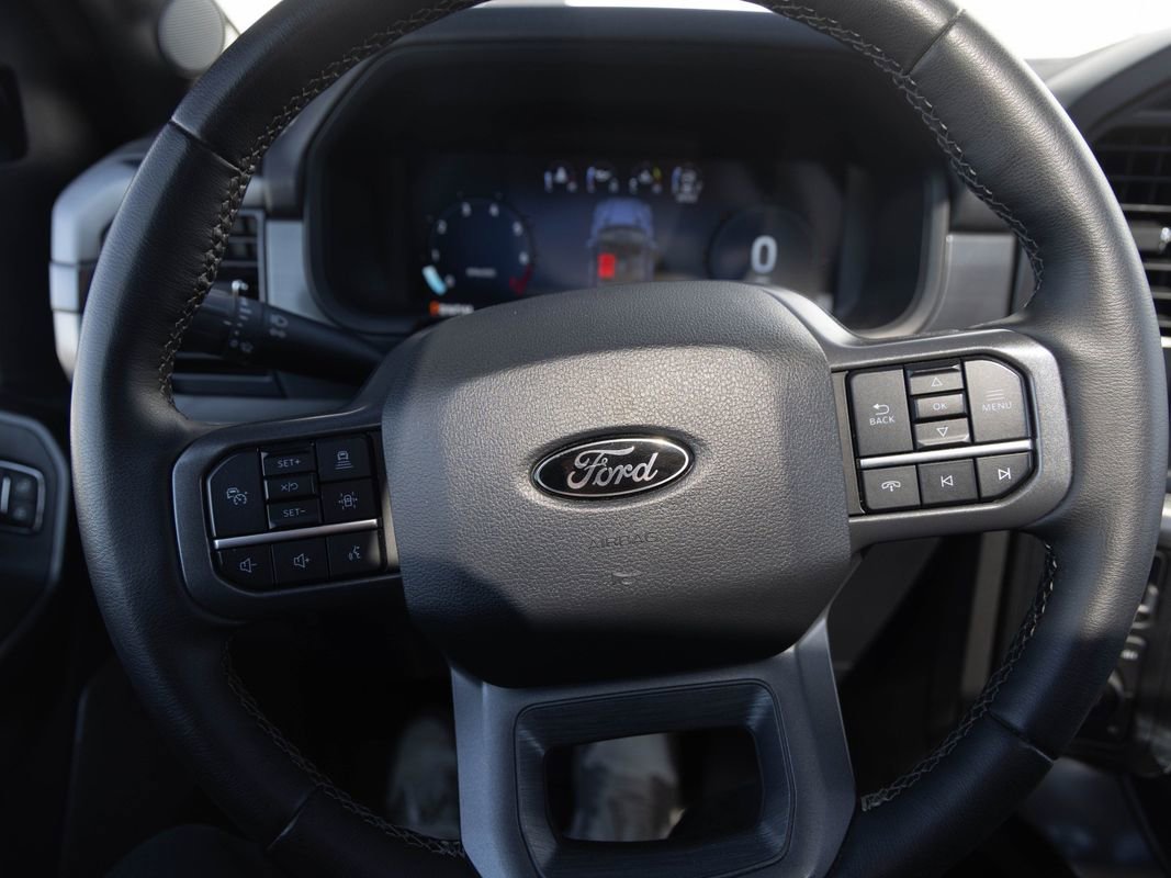 Used 2025 Ford F150 Lariat AWD/4WD image 25