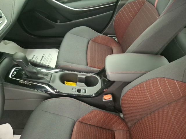Used 2025 Toyota Corolla SE image 23