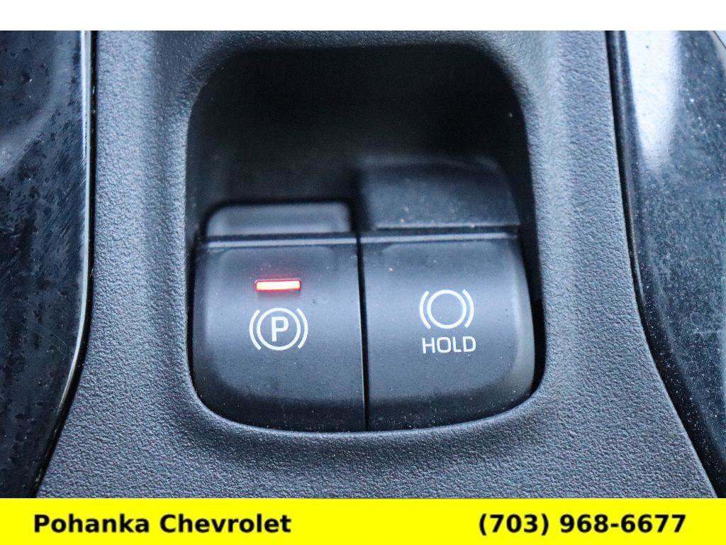 Used 2021 Toyota Corolla SE w/ Carpet Mat Package (TMS) image 17