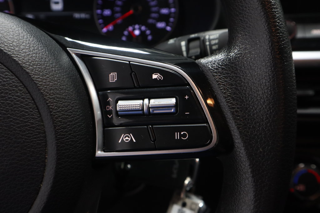 Used 2024 Kia Forte LXS w/ LXS Technology Package FWD image 29