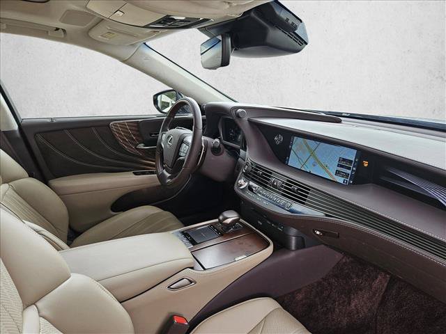 Used 2018 Lexus LS 500 w/ Interior Upgrade Package RWD image 11