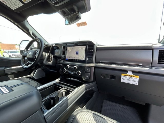 New 2025 Ford F250 Platinum image 36