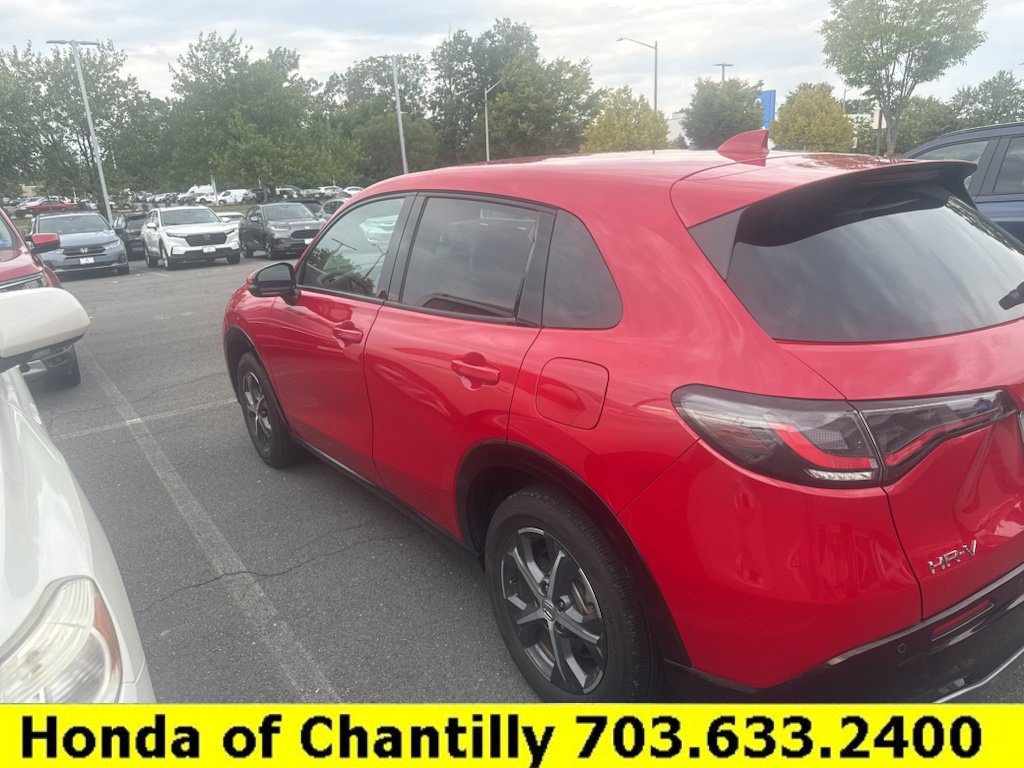 Used 2025 Honda HR-V EX-L image 5